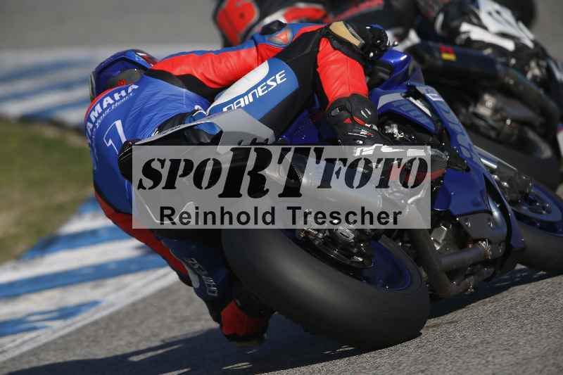/02 29.01.-02.02.2024 Moto Center Thun Jerez/Gruppe schwarz-black/backside